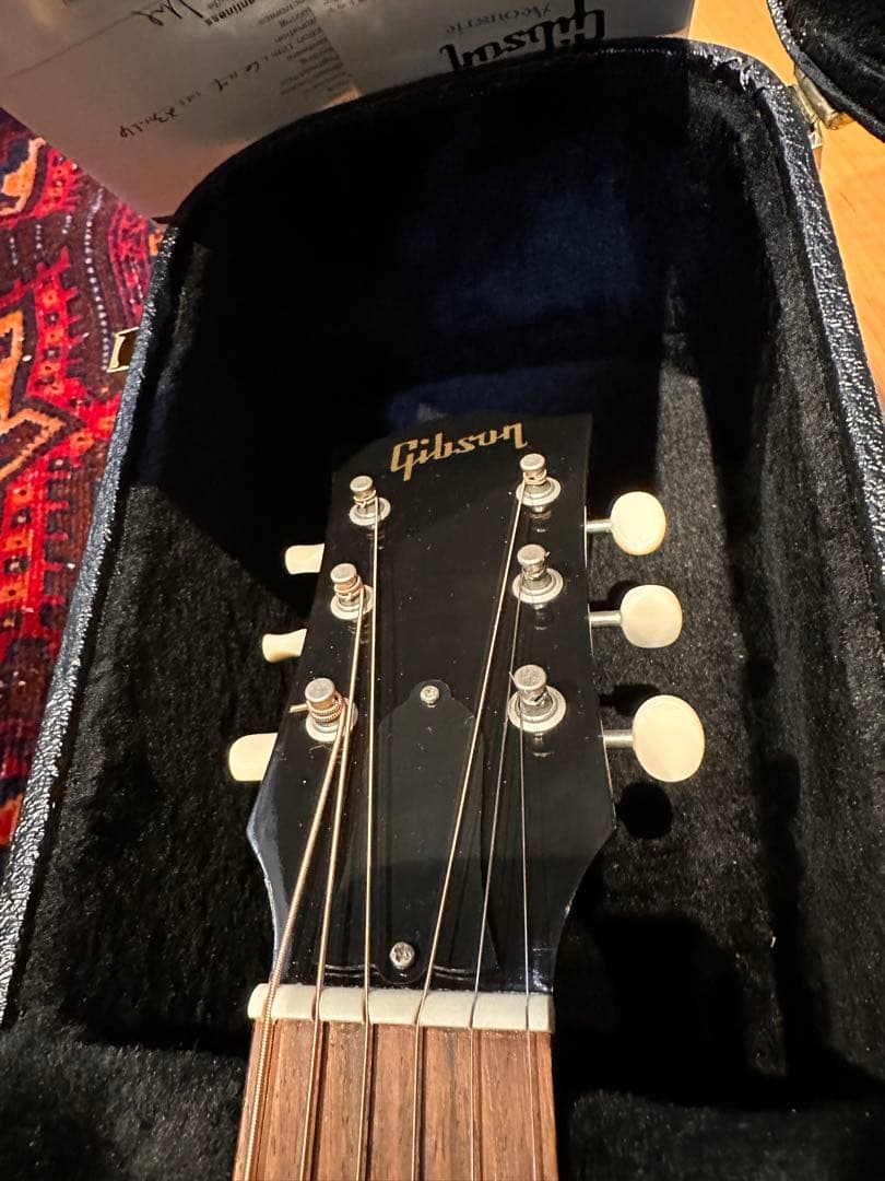 Gibson custom shop J-45 1960s ノーマルサドル