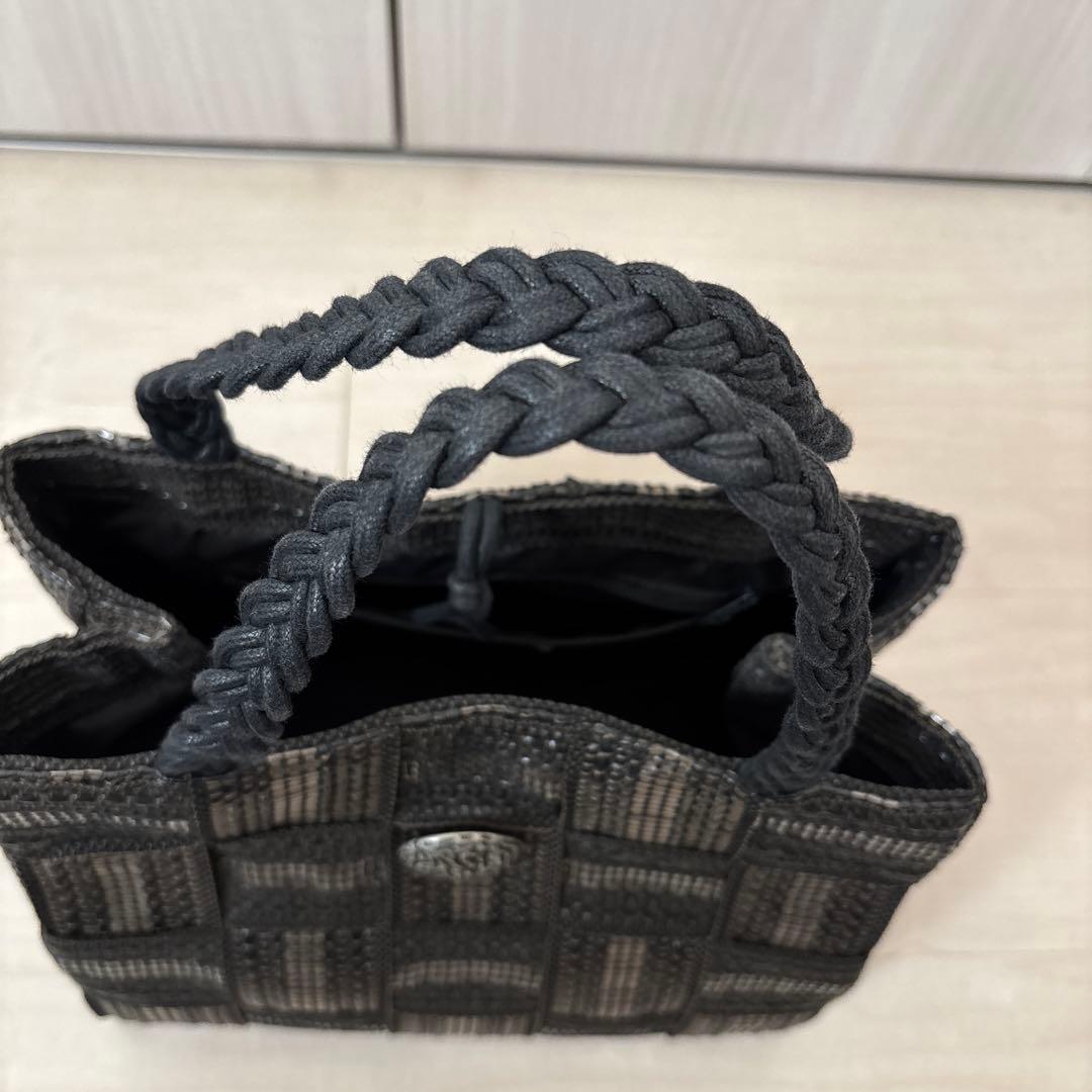 ALMA TONUTTI かごバッグ　三つ編みハンドル ブリザード メッゾ