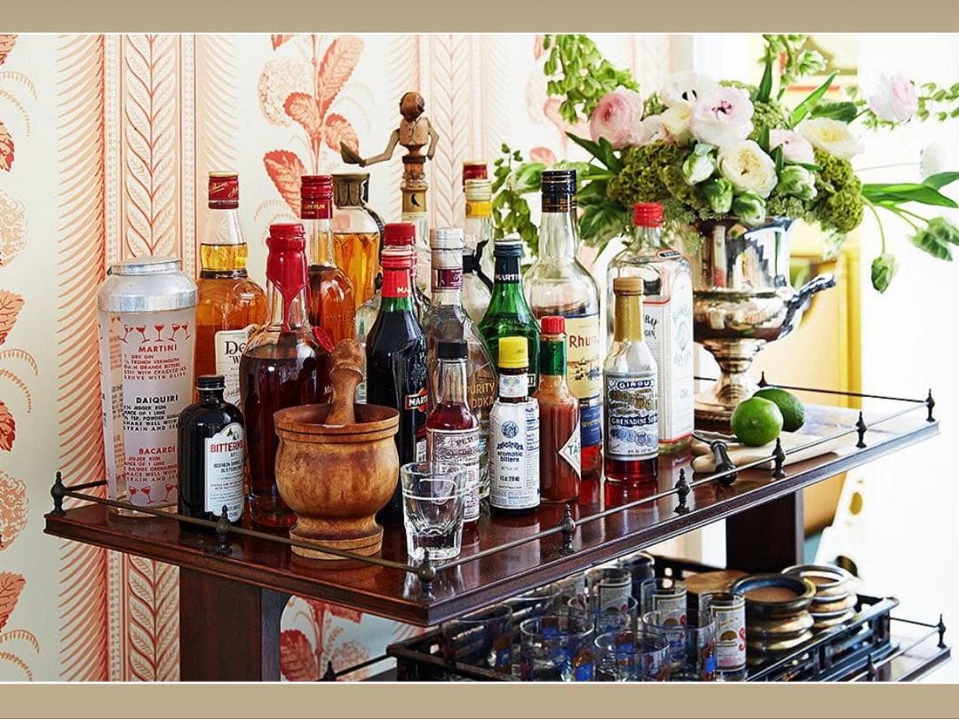 クラシックなアイアン製トレイテーブル　オーバル オシャレ！