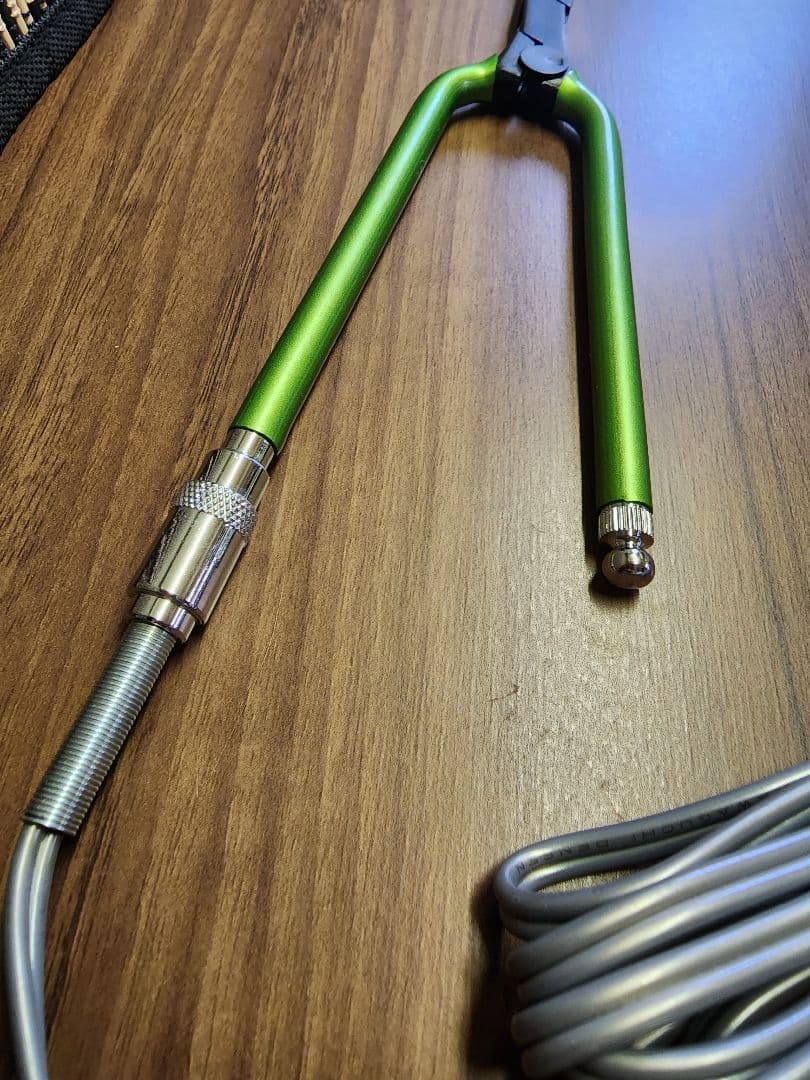 新品 TANAKARIKI テフロン 細丸アイロン ヘアアイロン 値下げ↓↓