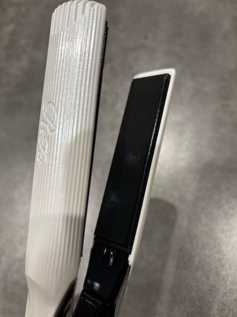 ⭐︎美品⭐︎【⭐️箱不要¥500割引】MTG リファ　ReFaストレートヘアアイロン①