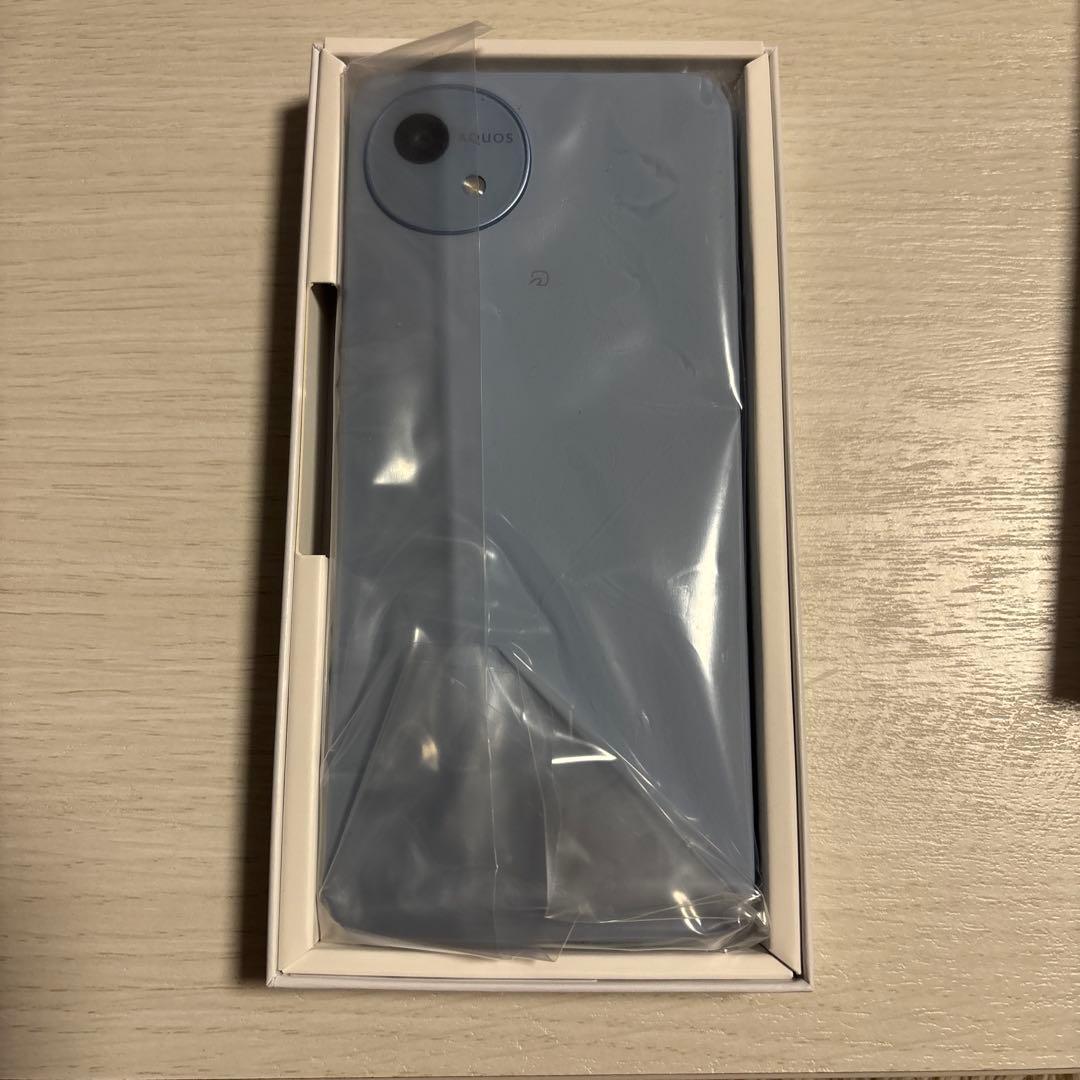 AQUOS wish4 SH-52E ブルー