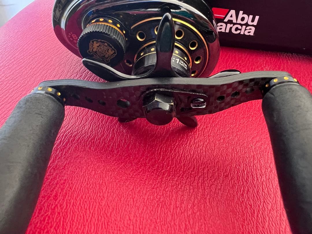 Abu Garcia 美品　レボブラック9 カーボンショートハンドル付き