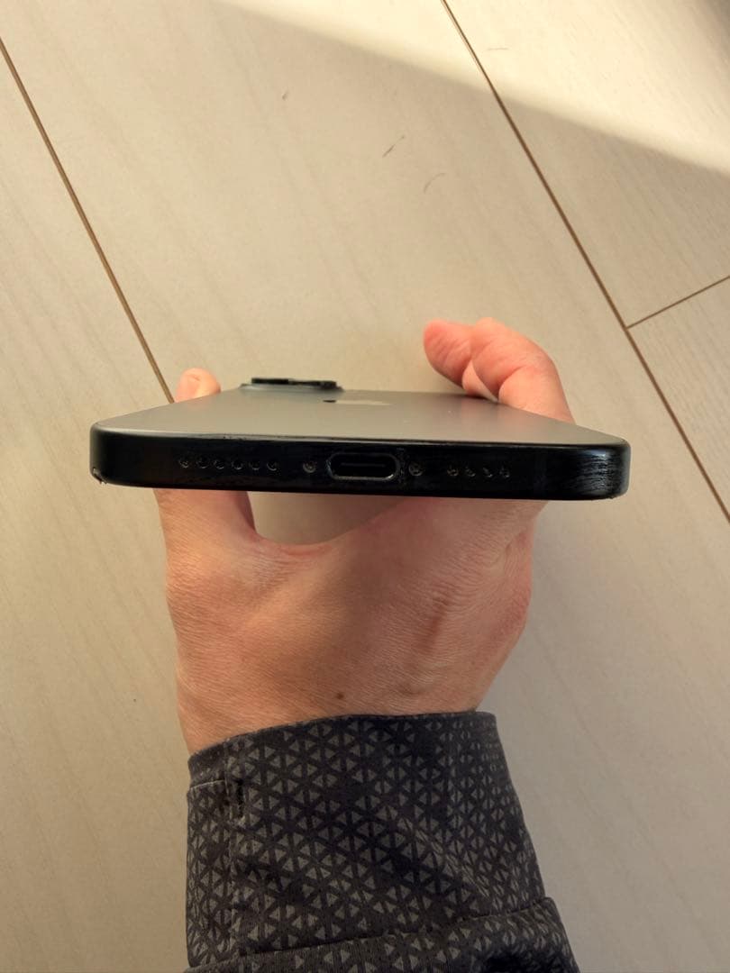 スマートフォン本体 iPhone15plus