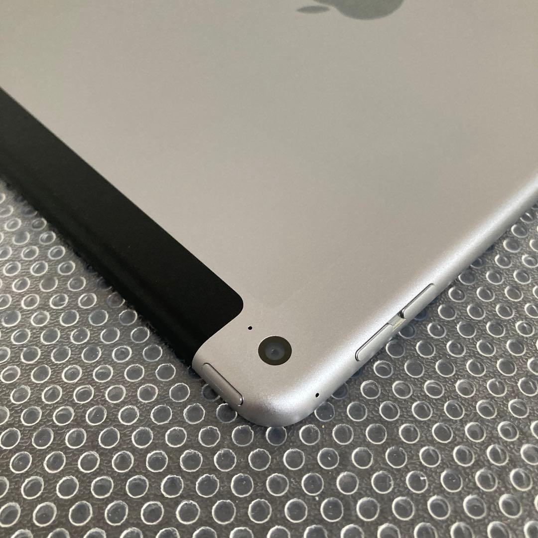 3976【早い者勝ち】美品☆電池最良好☆iPadAir2第2世代64GB au☆