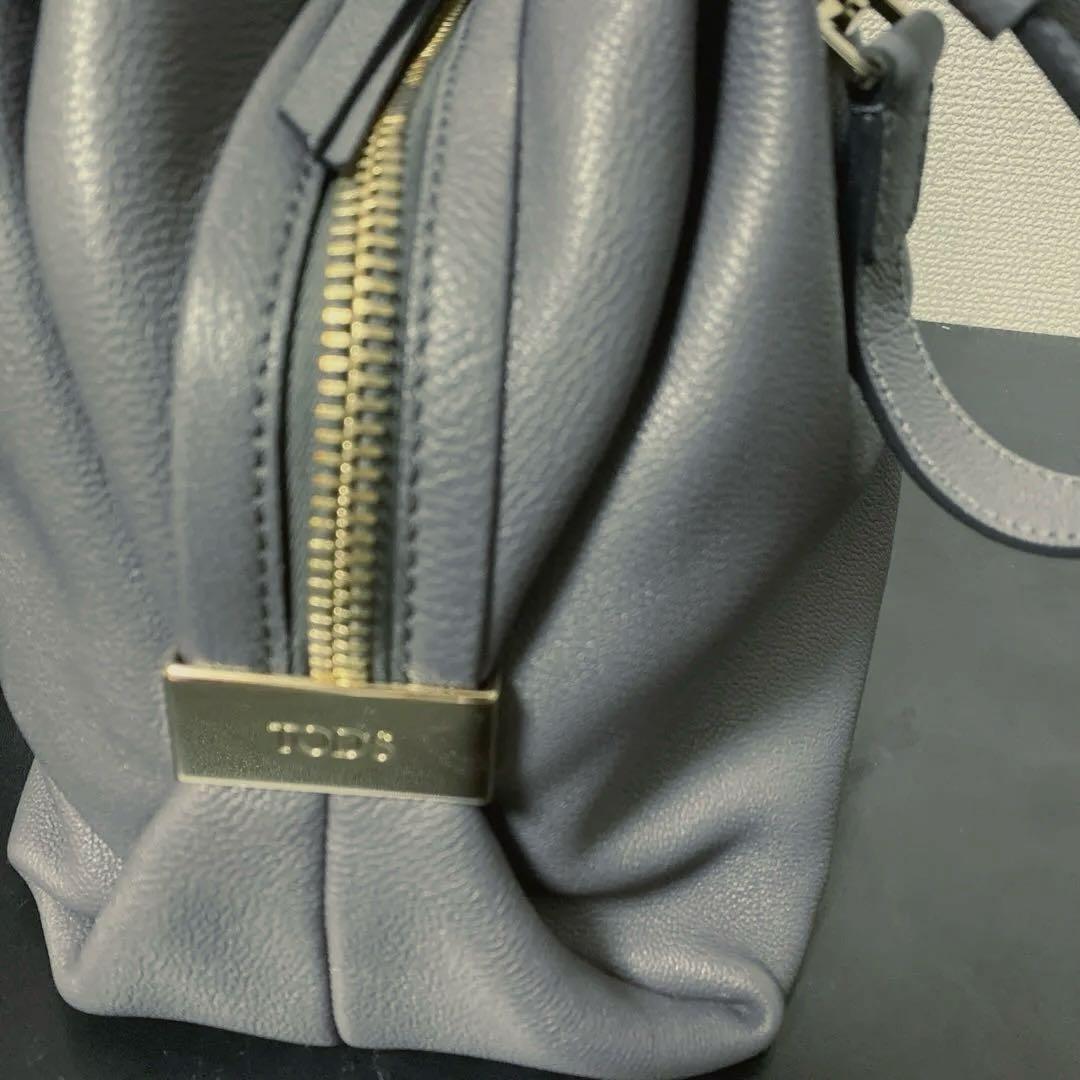 期間限定価格　美品TOD'S トッズ レザーバッグ　D Bow グレー
