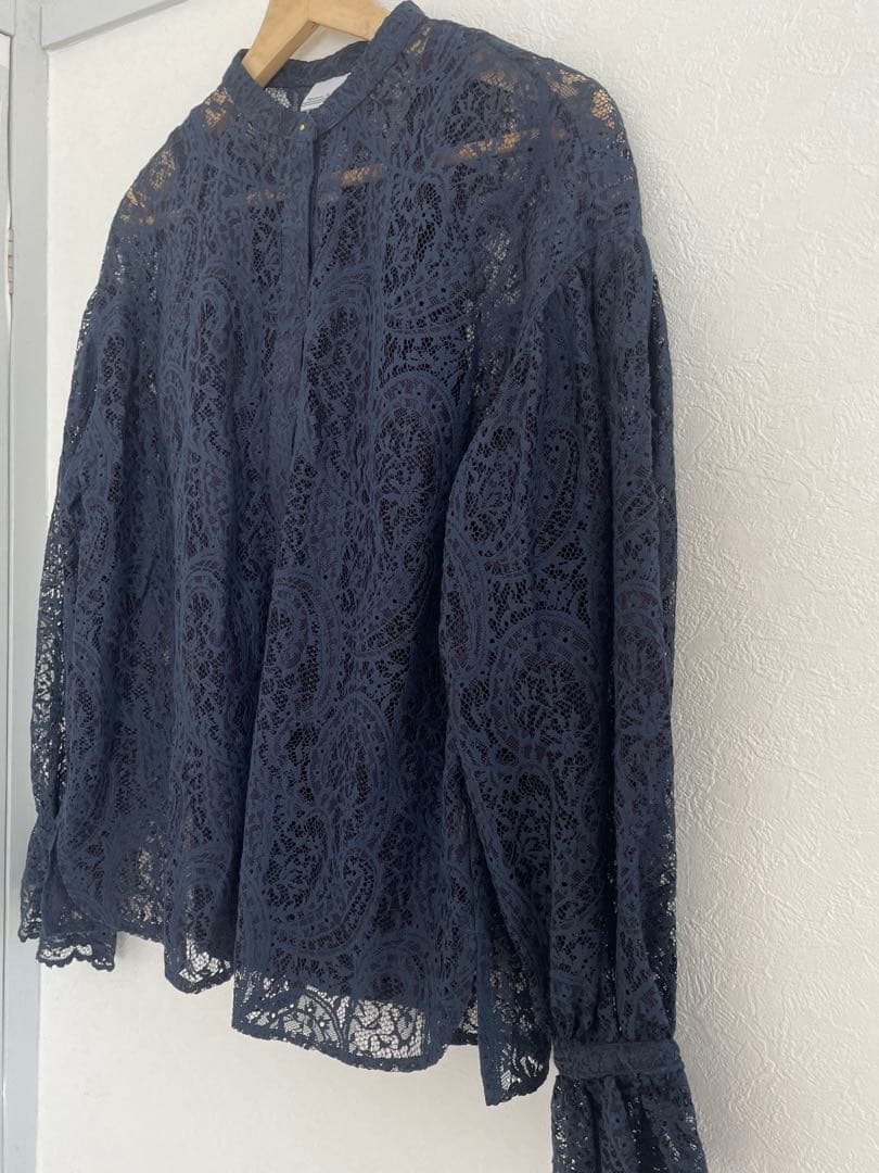 メゾンエシェル　タンク付レースシャツ　ネイビー