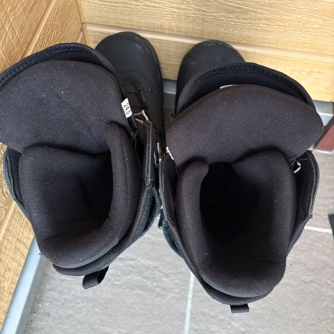 two [b] one 女性用スノーボードブーツ 24.5cm