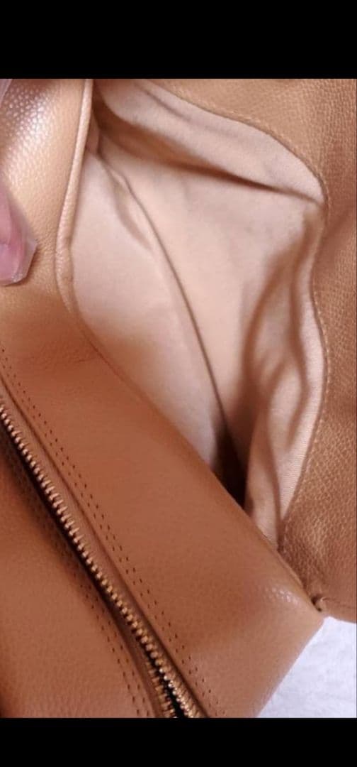 CHANEL ベージュ キルティング ハンドバッグ