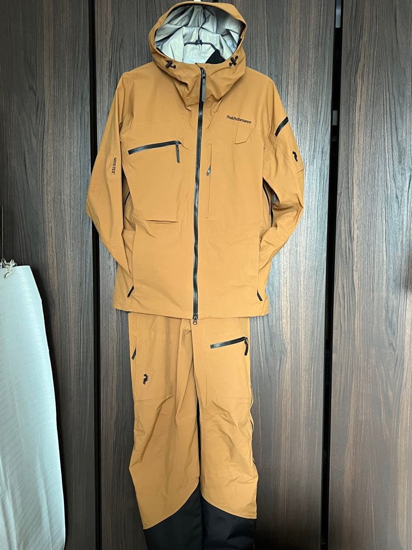 ピークパフォーマンスアルパインスノーボードスキーノースフェイスヘリウムウエア