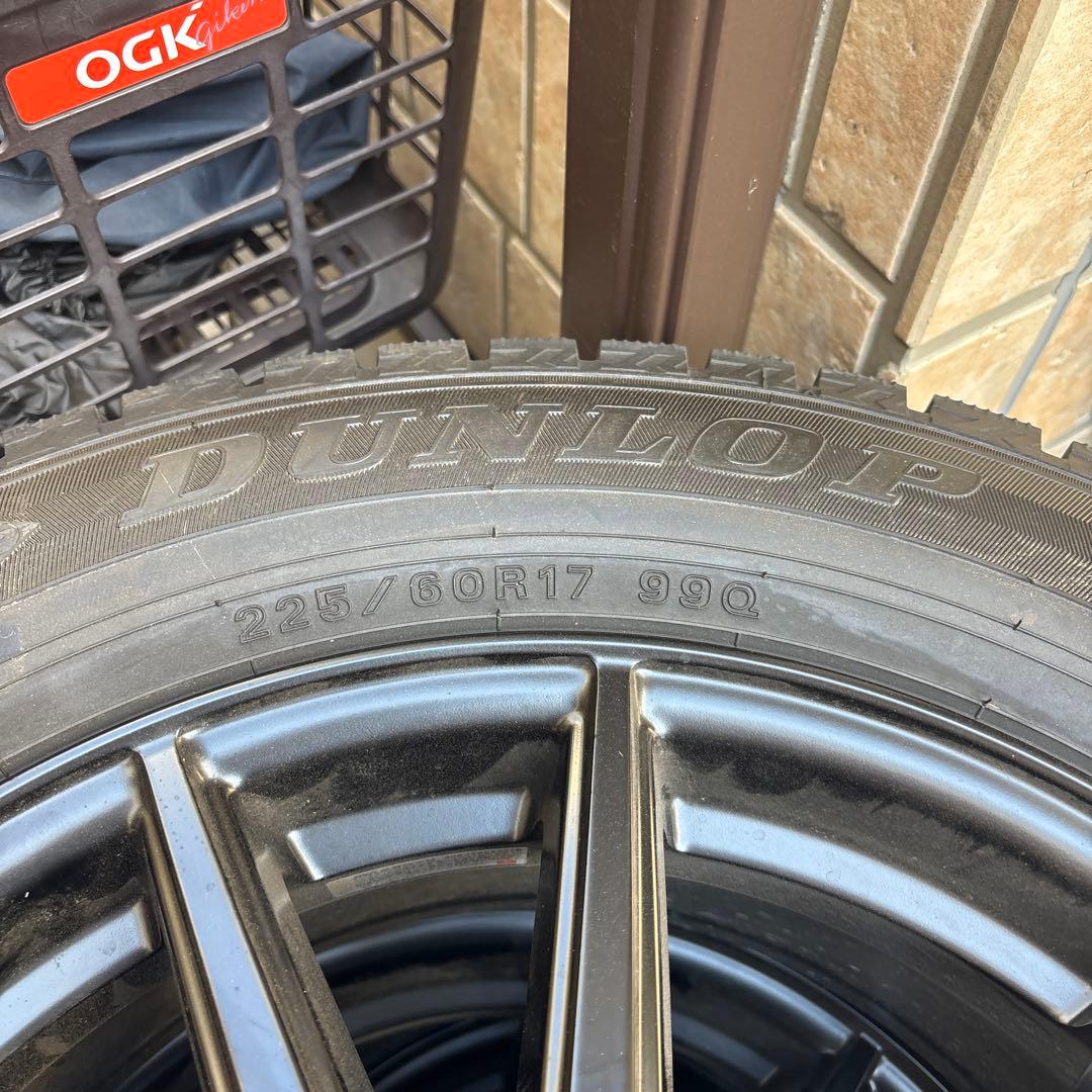 アルファード スタッドレスタイヤホイール付き 225/60 17インチ