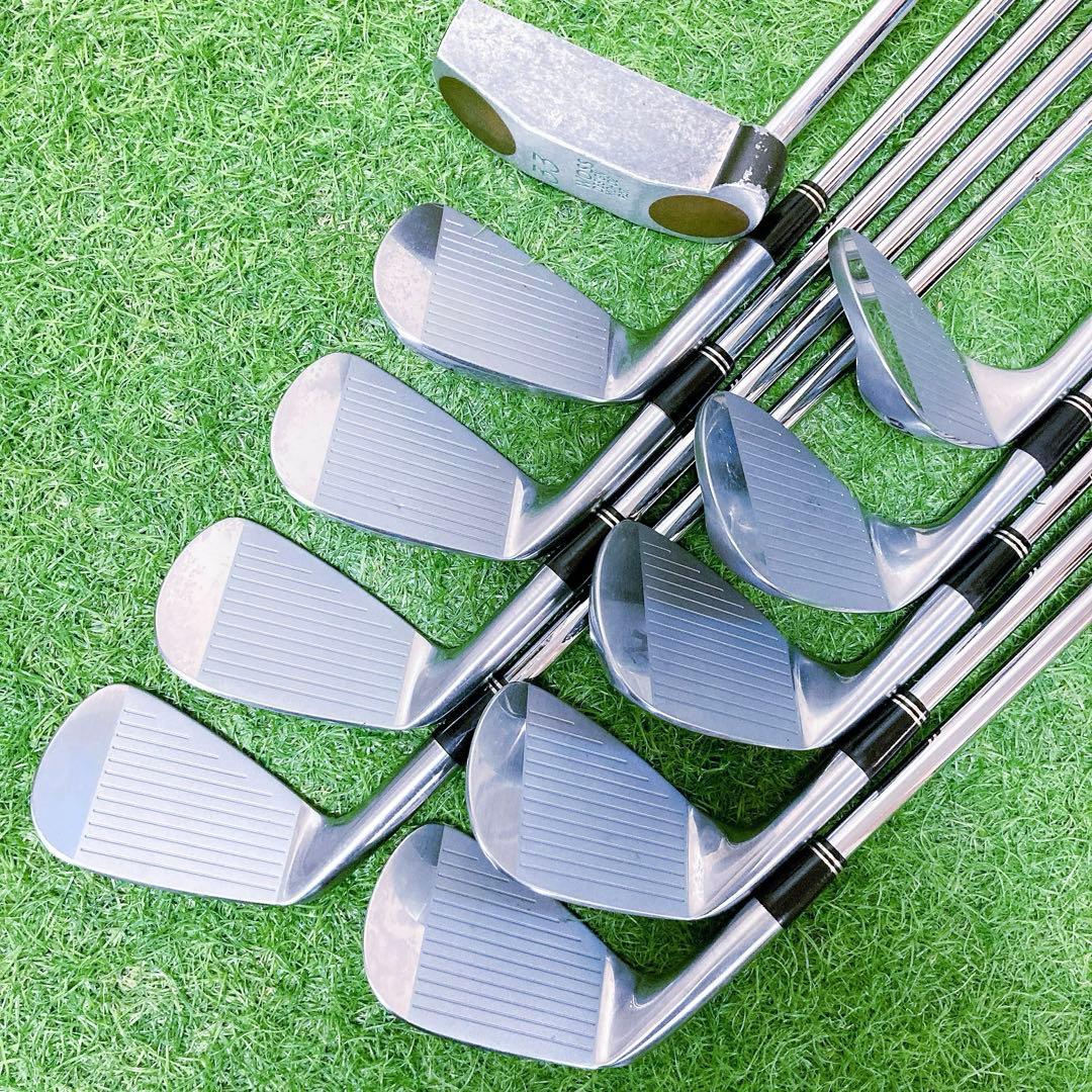 H9.スリクソン　初心者オススメ　メンズセットゴルフクラブ　14本 右利き