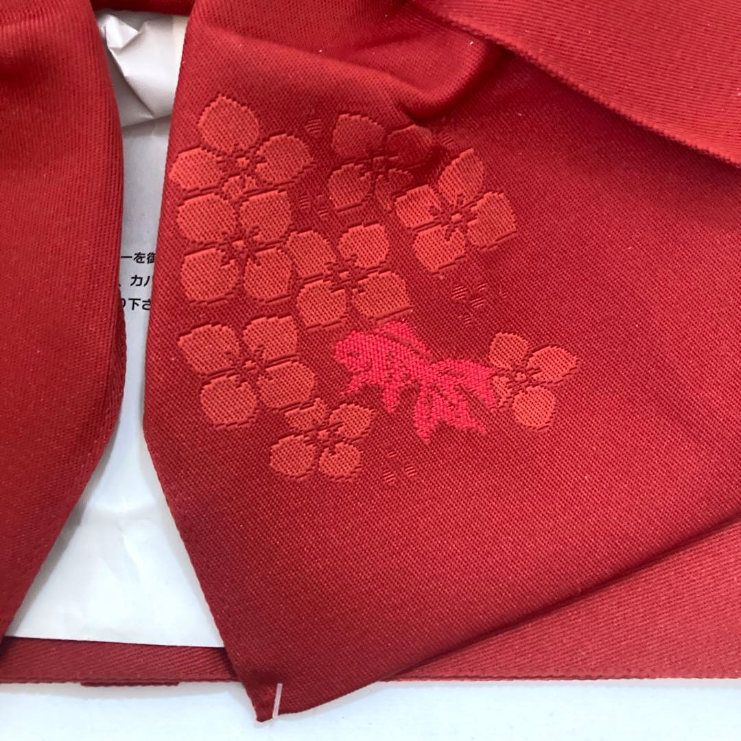 お値下げ／未使用★ハロー キティ／サンリオ★ツバキ柄浴衣＋帯＋草履 3点セット