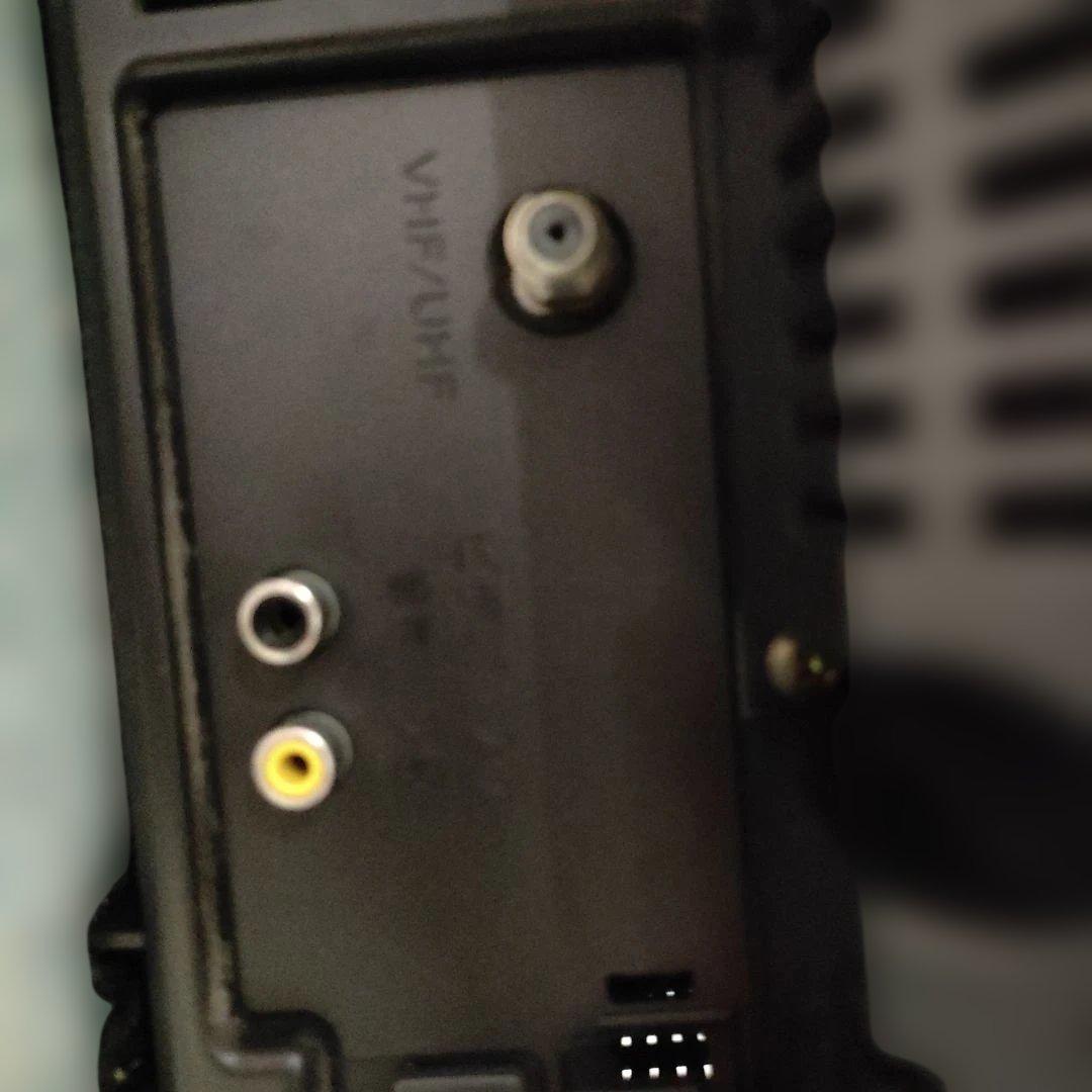 SONY トリニトロン　14インチ　テレビ　KV-14MF1 2001年製