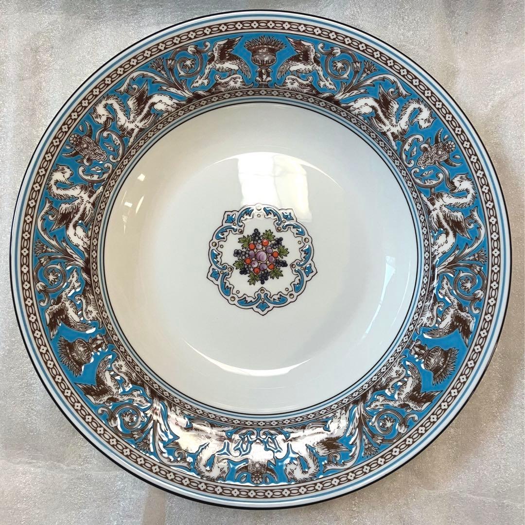 【新品・未使用】ウエッジウッド フロレンティーンターコイズ スーププレート２枚