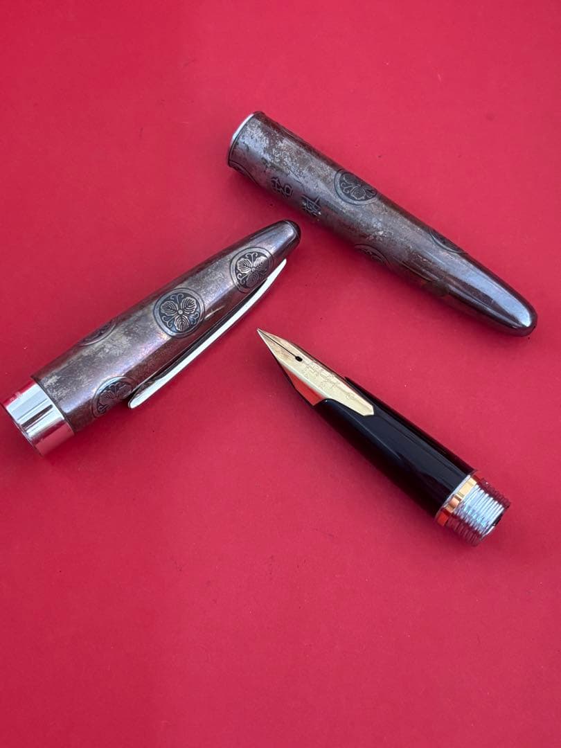 希少 美品 PILOTパイロット 万年筆 スターリングシルバー素材 家紋 18K