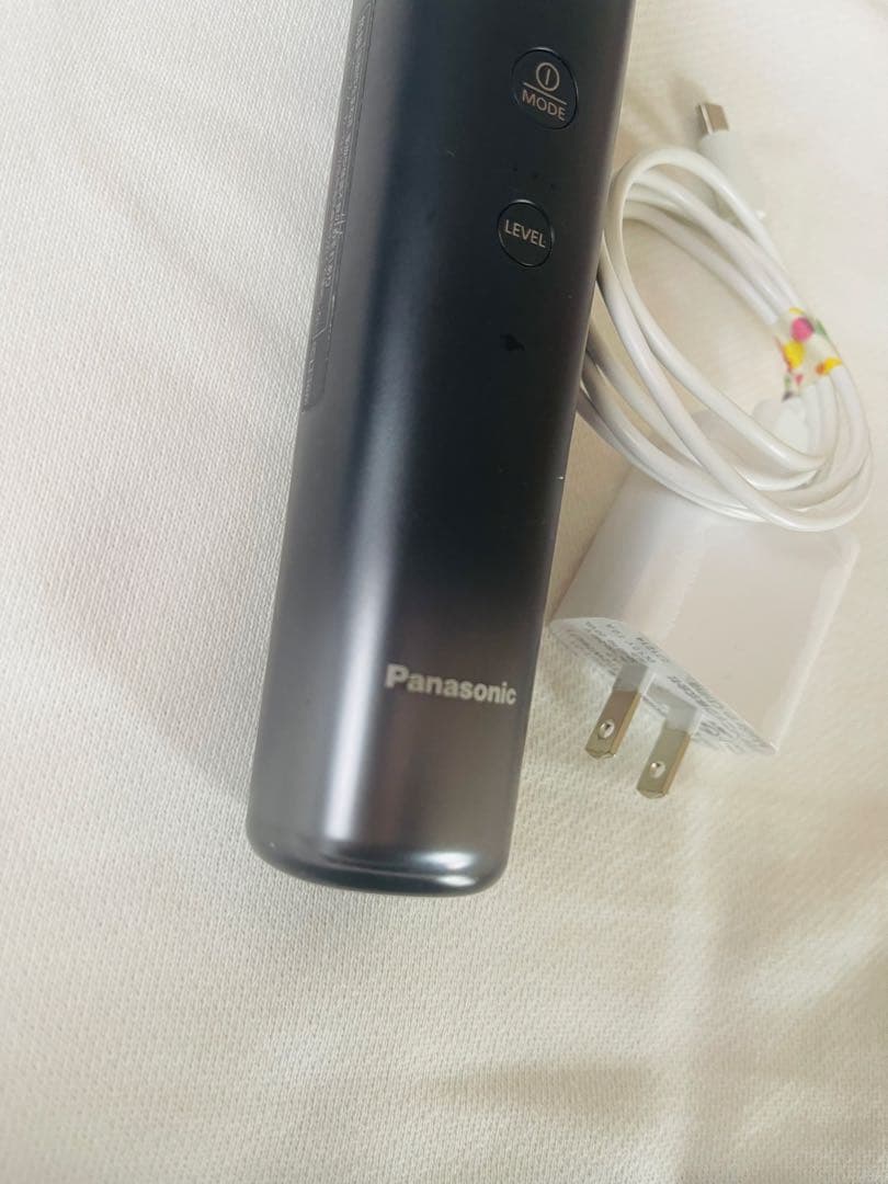 Panasonic 美顔器 VITALIFT EH-SR85-K 充電器付き