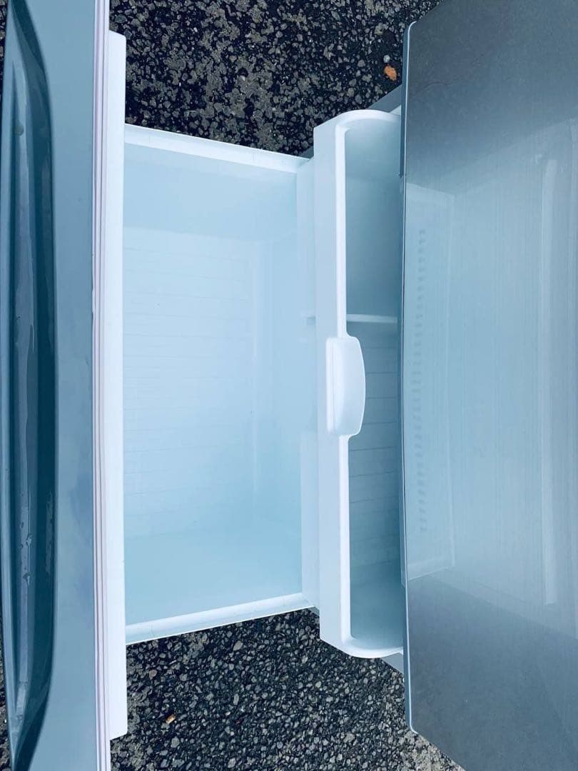 ♻️送料設置無料　TOSHIBA ノンフロン冷凍冷蔵庫GR-S33S