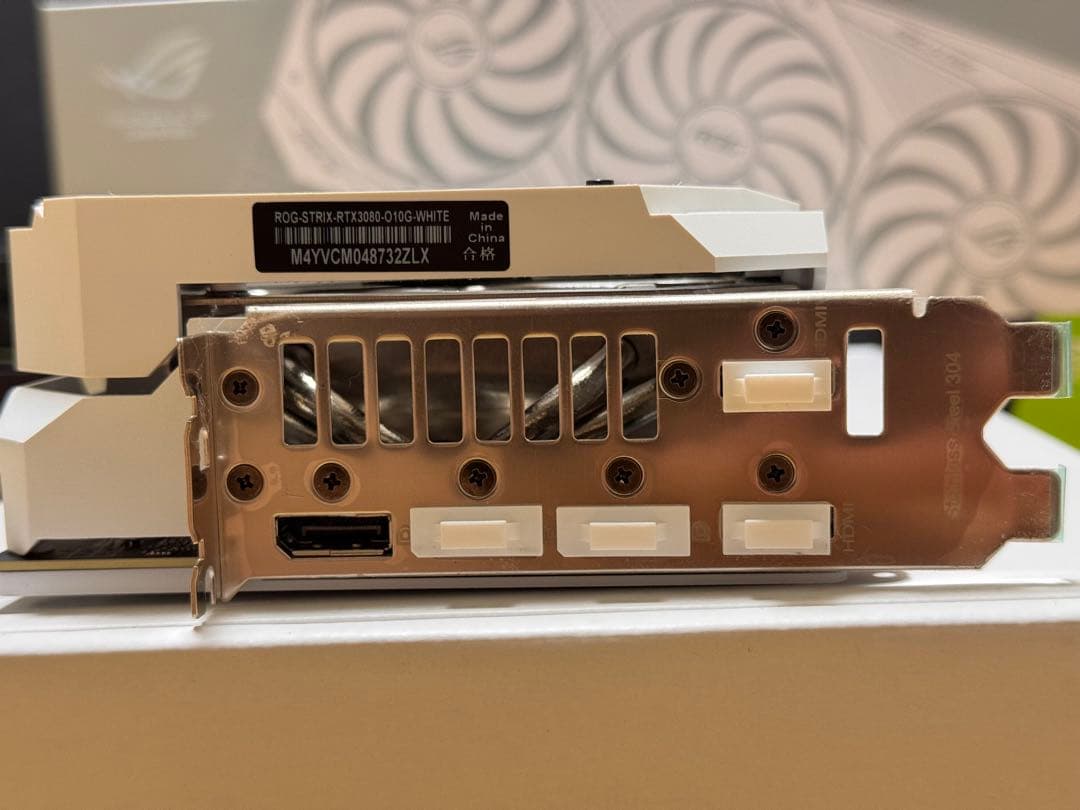 ASUS ROG STRIX RTX 3080 OC ホワイトエディション