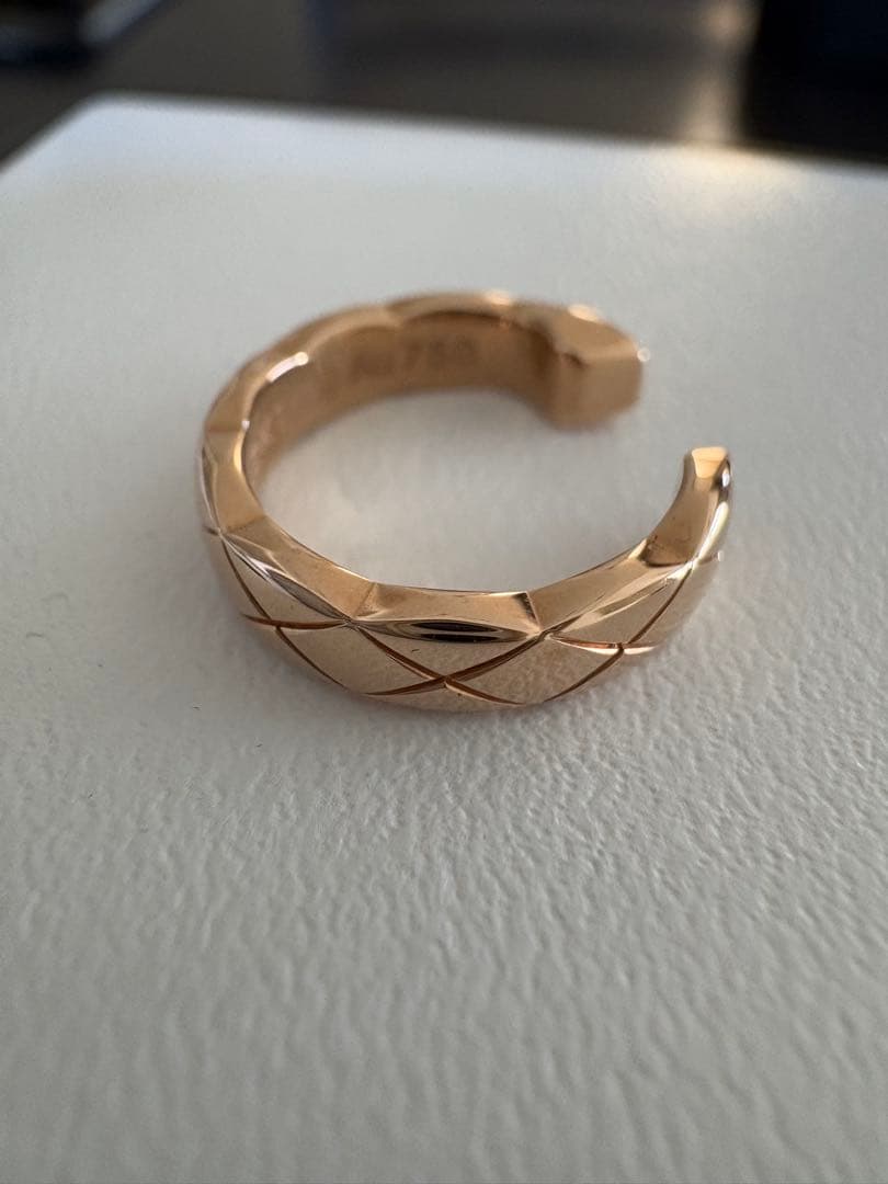 ももこCHANEL イヤーカフ ココクラッシュ　ベージュゴールド