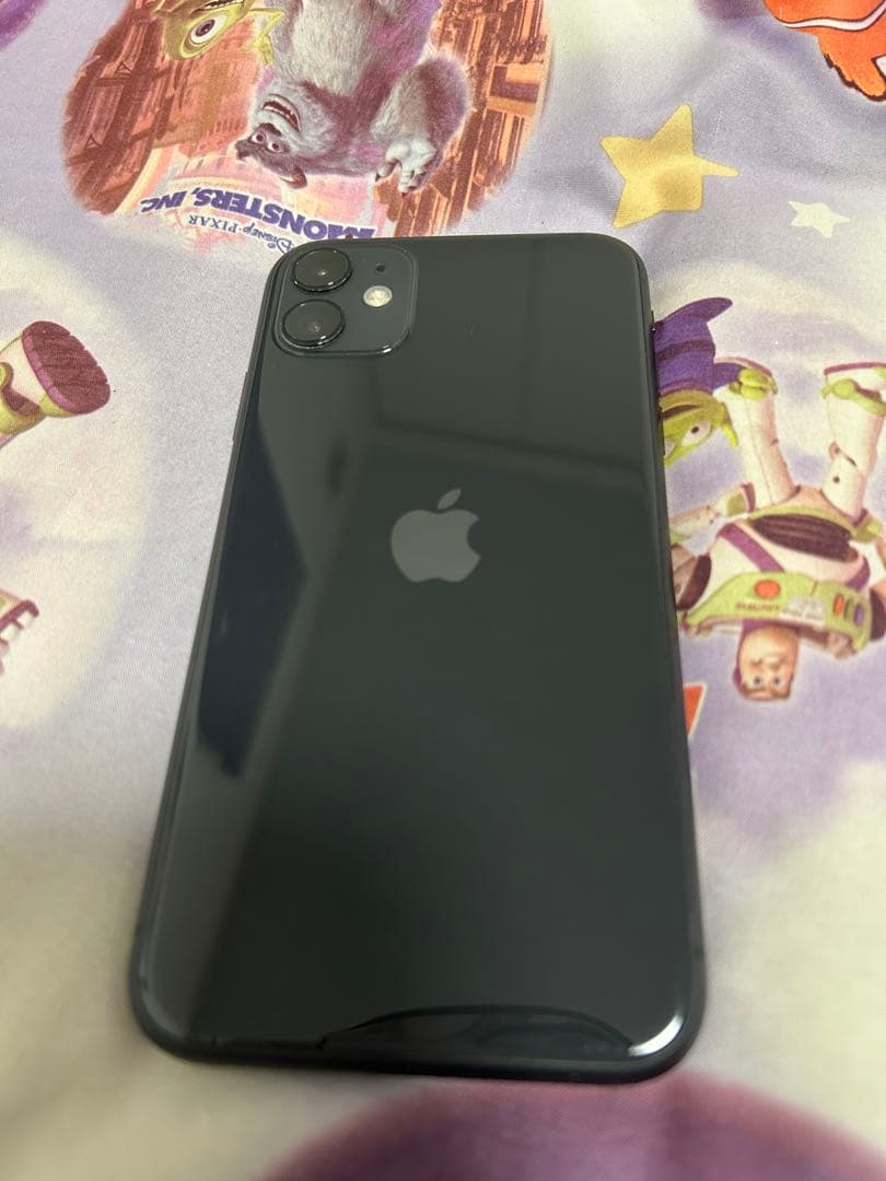 iPhone11 ブラック 本体