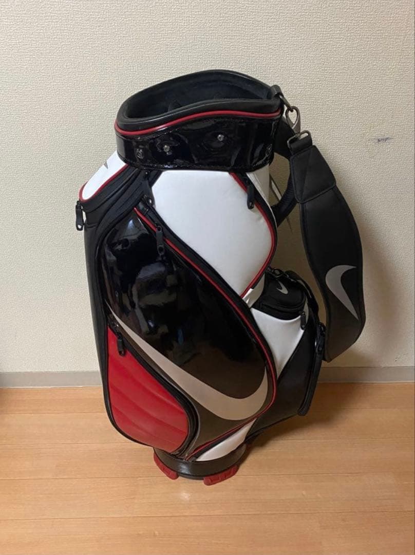 ナイキ(NIKE) ゴルフバッグ ホワイト×ブラック×ジムレッド