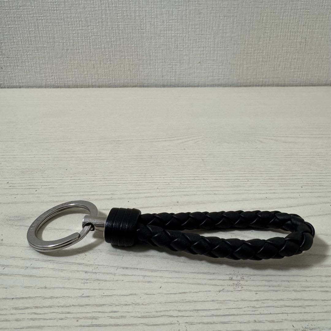 【新型】【新品】BOTTEGA VENETA　ボッテガヴェネタ　キーリング　黒
