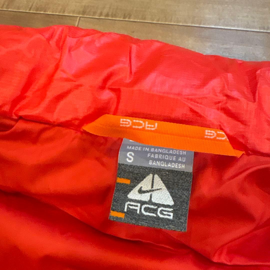 h*n様 NIKE ACG ダウンベスト Sサイズ