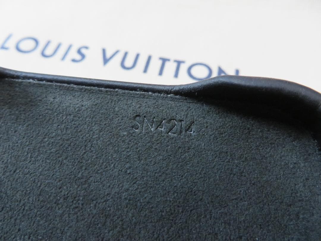 ルイヴィトンM12538　アイフォン16Pro Max iPhoneケース