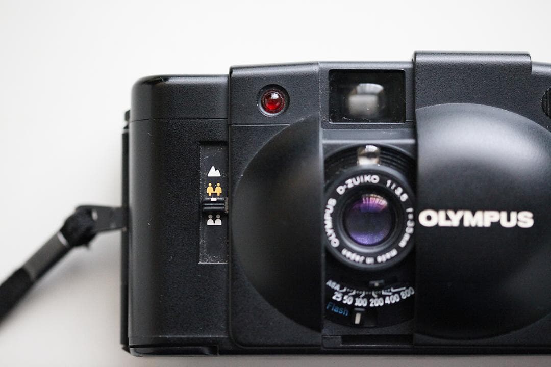 Olympus XA 2　フィルムカメラ 　Q627