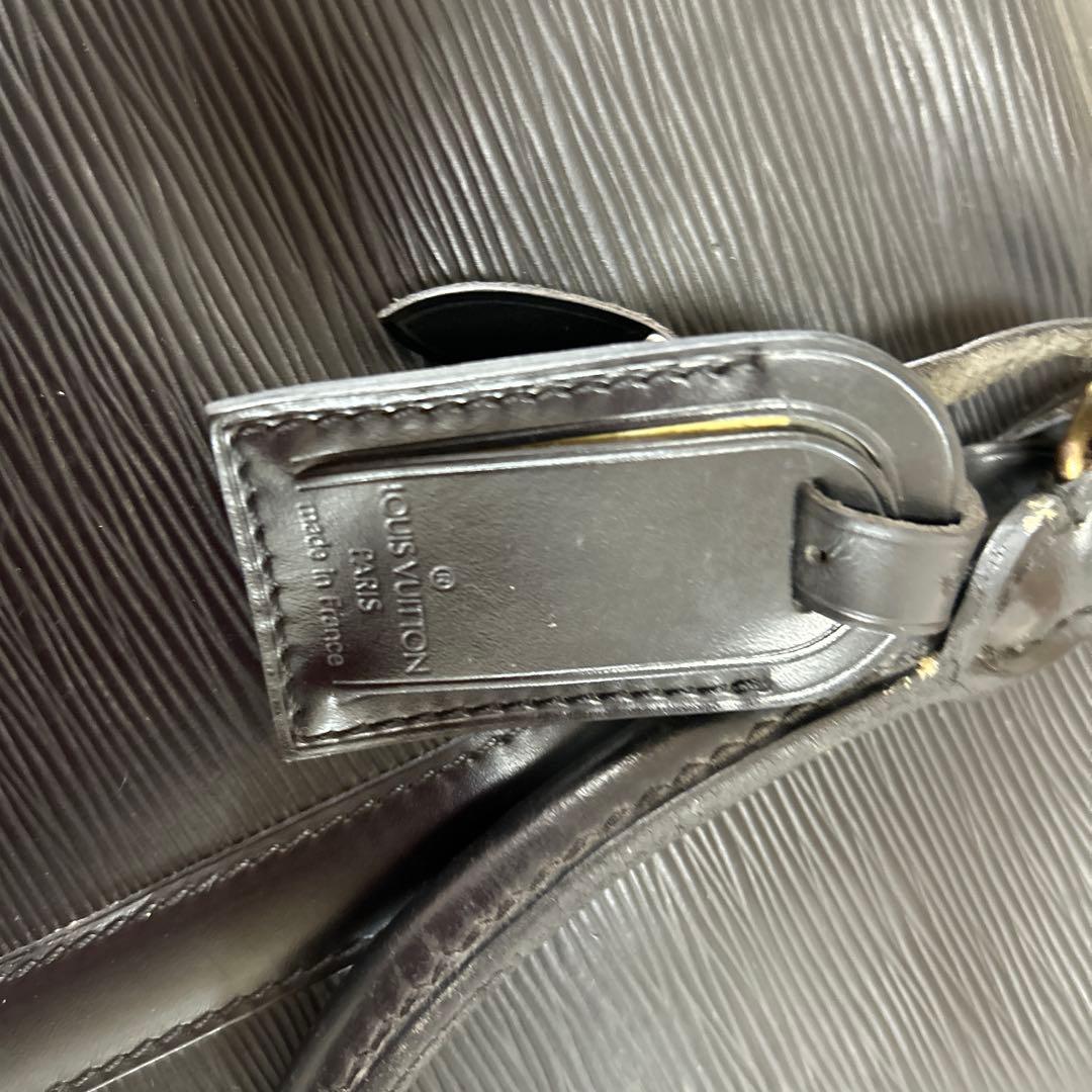 Louis Vuitton エピレザー ビジネスバッグ ブラック