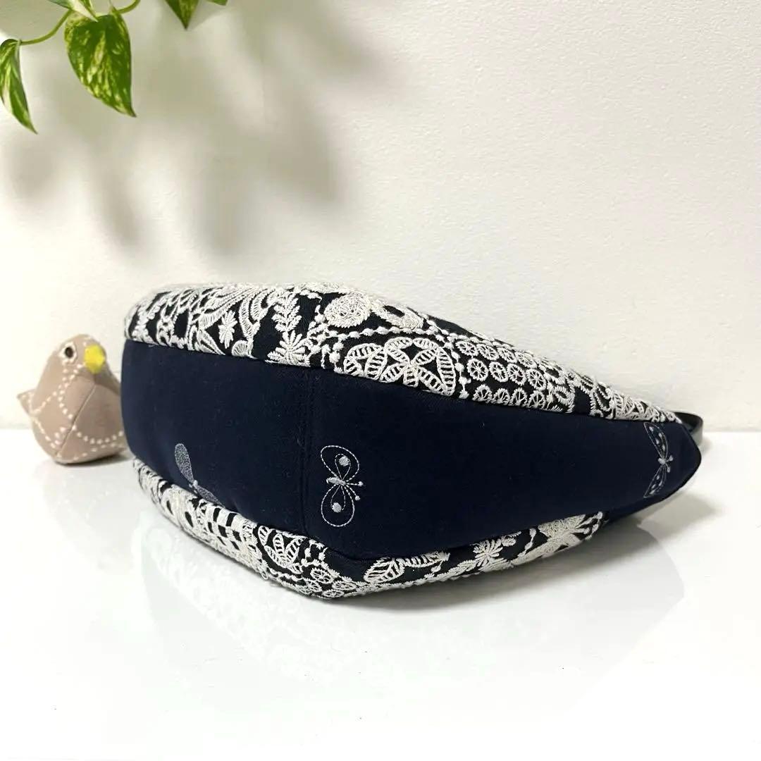 ミナペルホネン　ハンドメイド　マチ付きトートバッグ