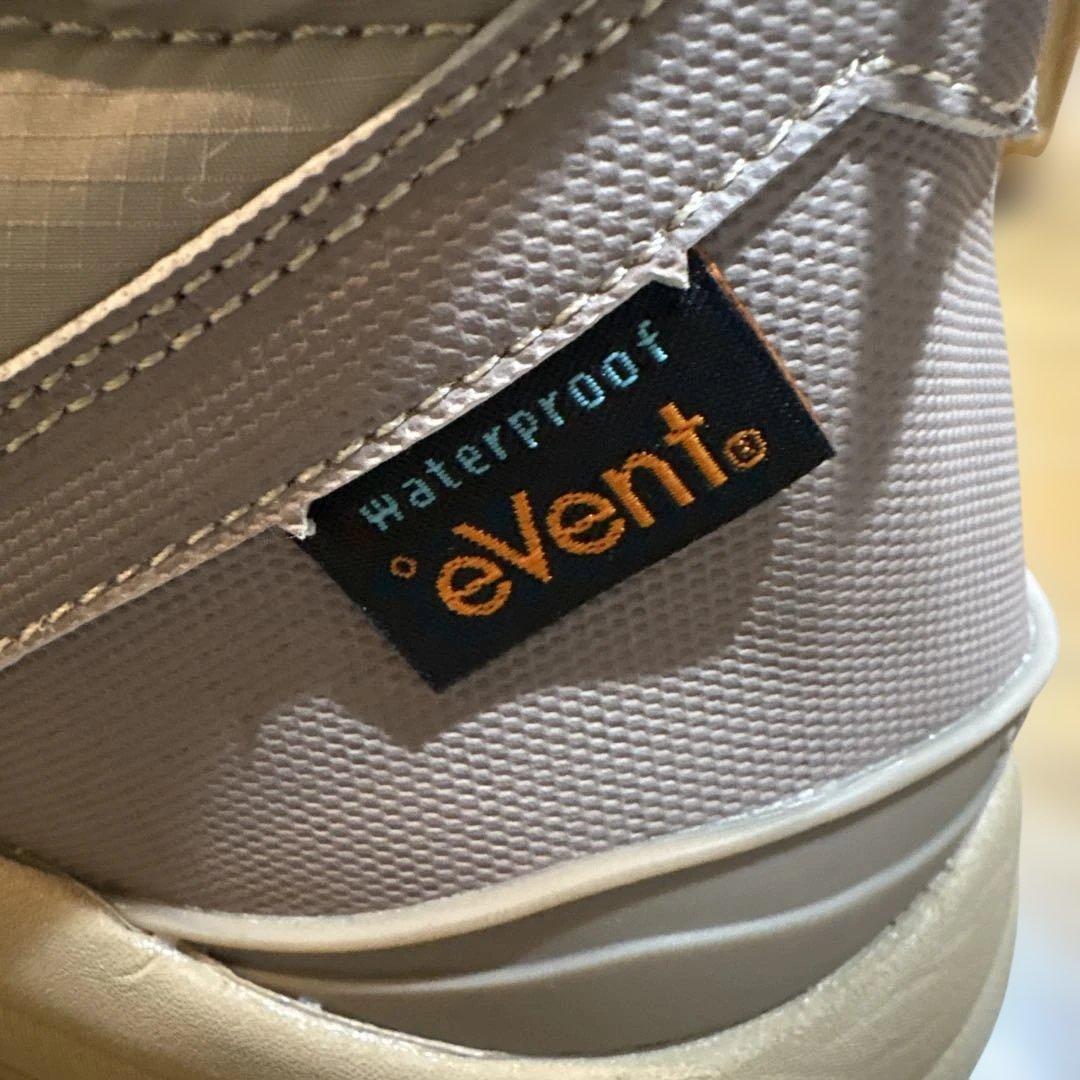 (アイ)SUICOKE ベージュ キルティングショートブーツ