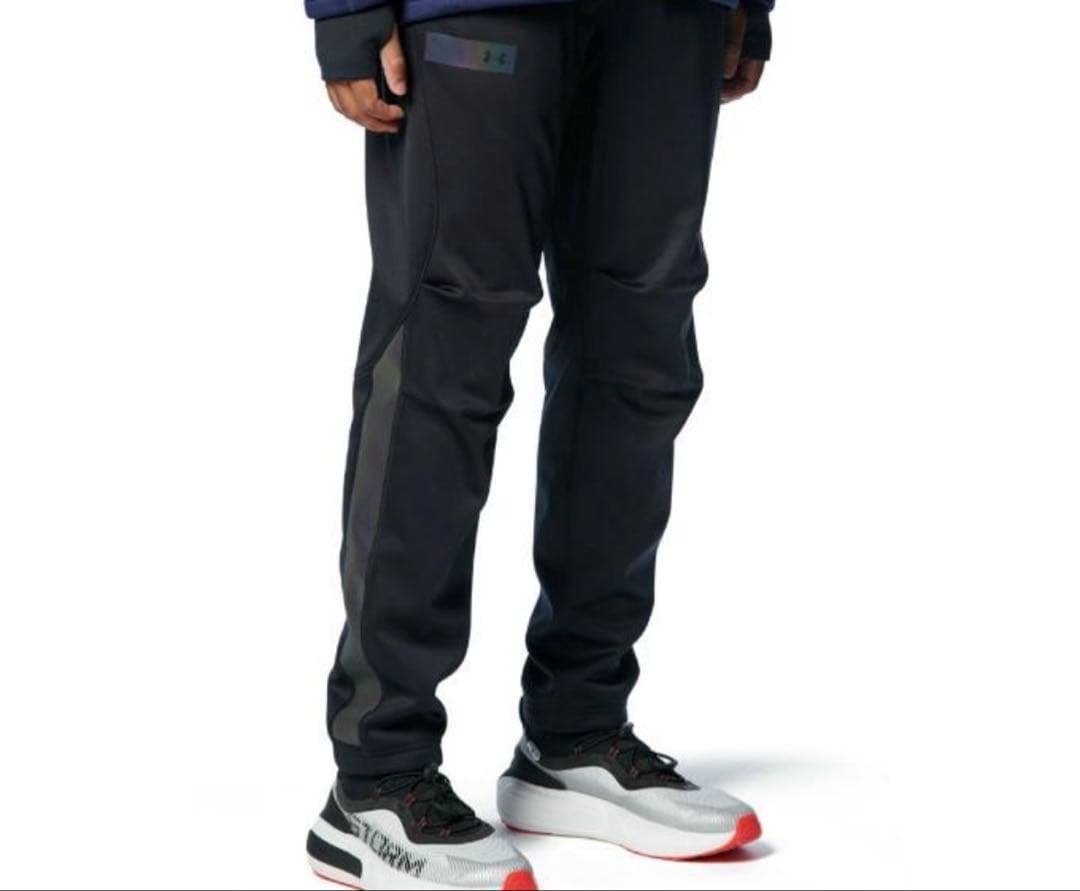 新品　アンダーアーマー　UA ウインターニット　上下　3レイヤー