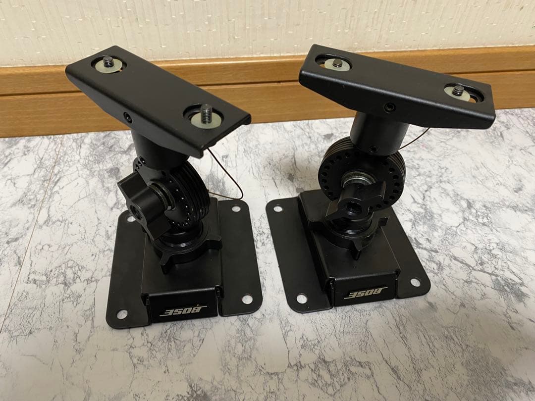 BOSE MODEL 101MM 設置型　1ペアスピーカーブラケット