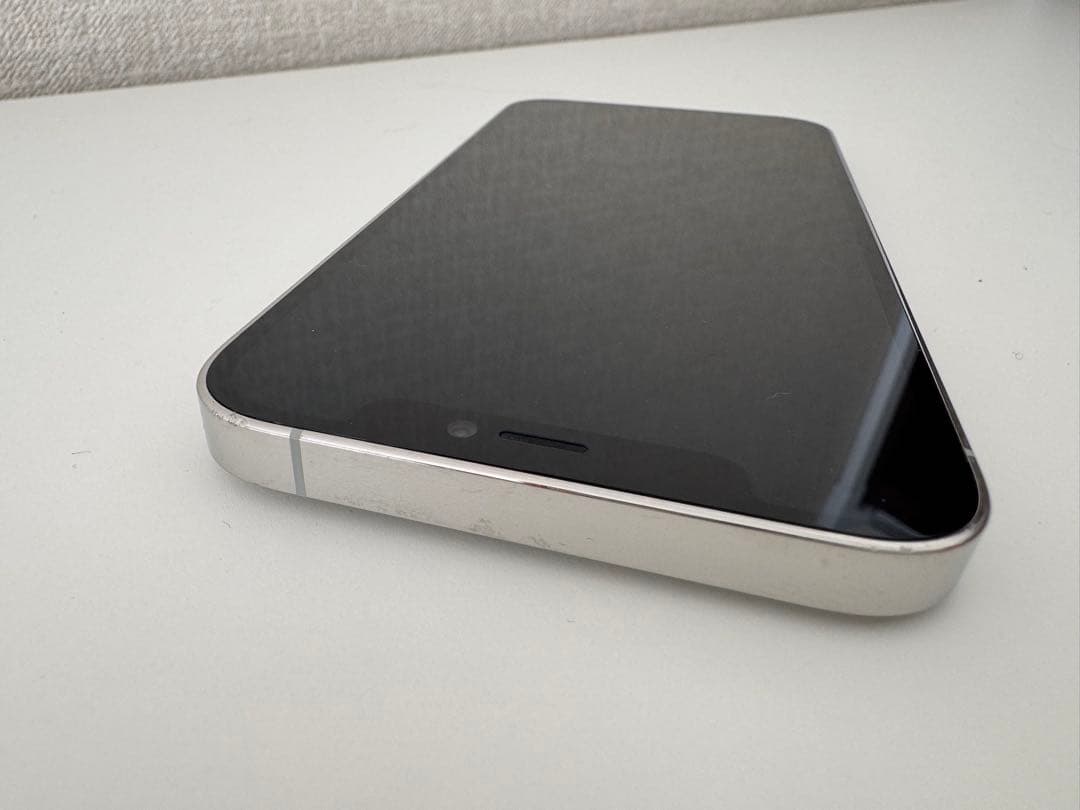 ［美品］Apple iPhone 12 Pro シルバー 128GB