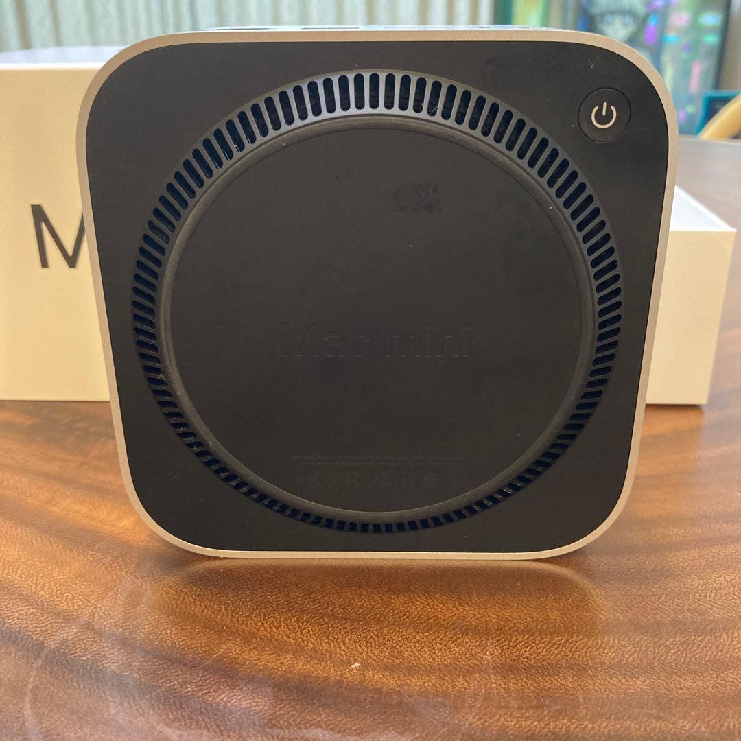 Mac mini M4チップ搭載　16GBユニファイドメモリ　256GB SSD