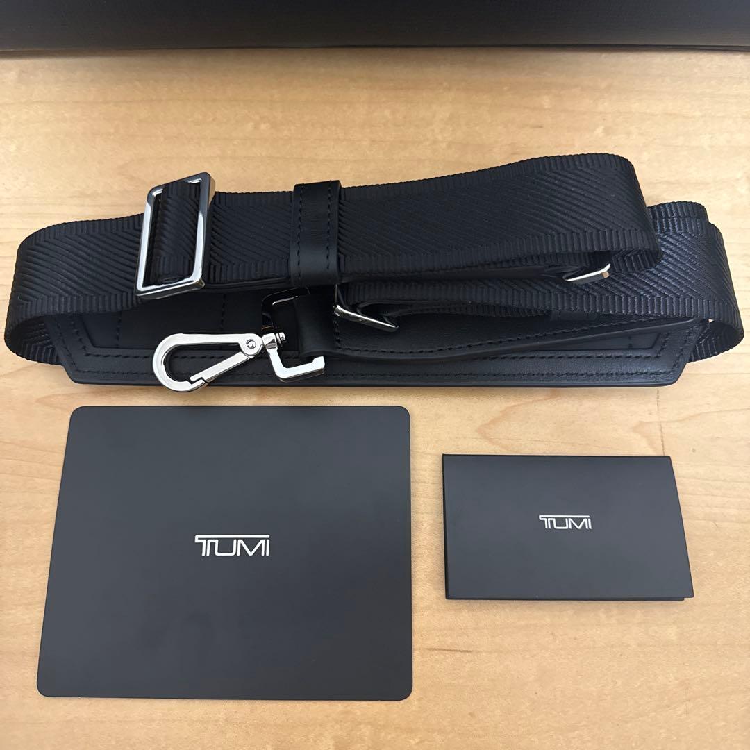 TUMI TURIN SAVONA SLIM BRIEF トゥミ サヴォナ