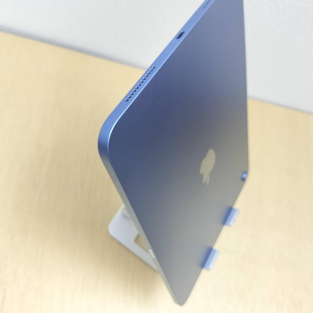 送料無料 ほぼ新品 apple iPad (第10世代) 64GB ブルー