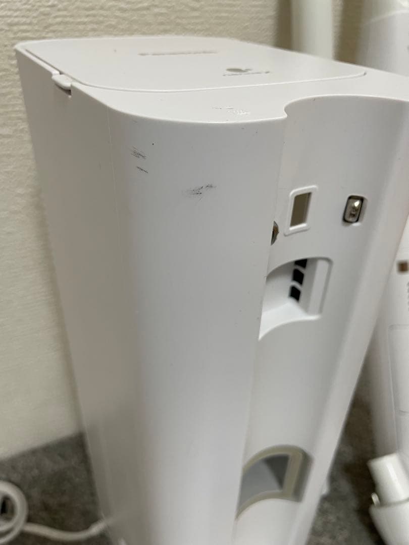 Panasonic コードレス 掃除機 MC-NS100K 2023年製