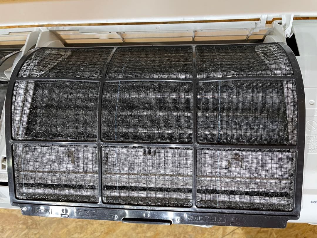 コロナ　エアコン RC-2224R 本体　1159201030