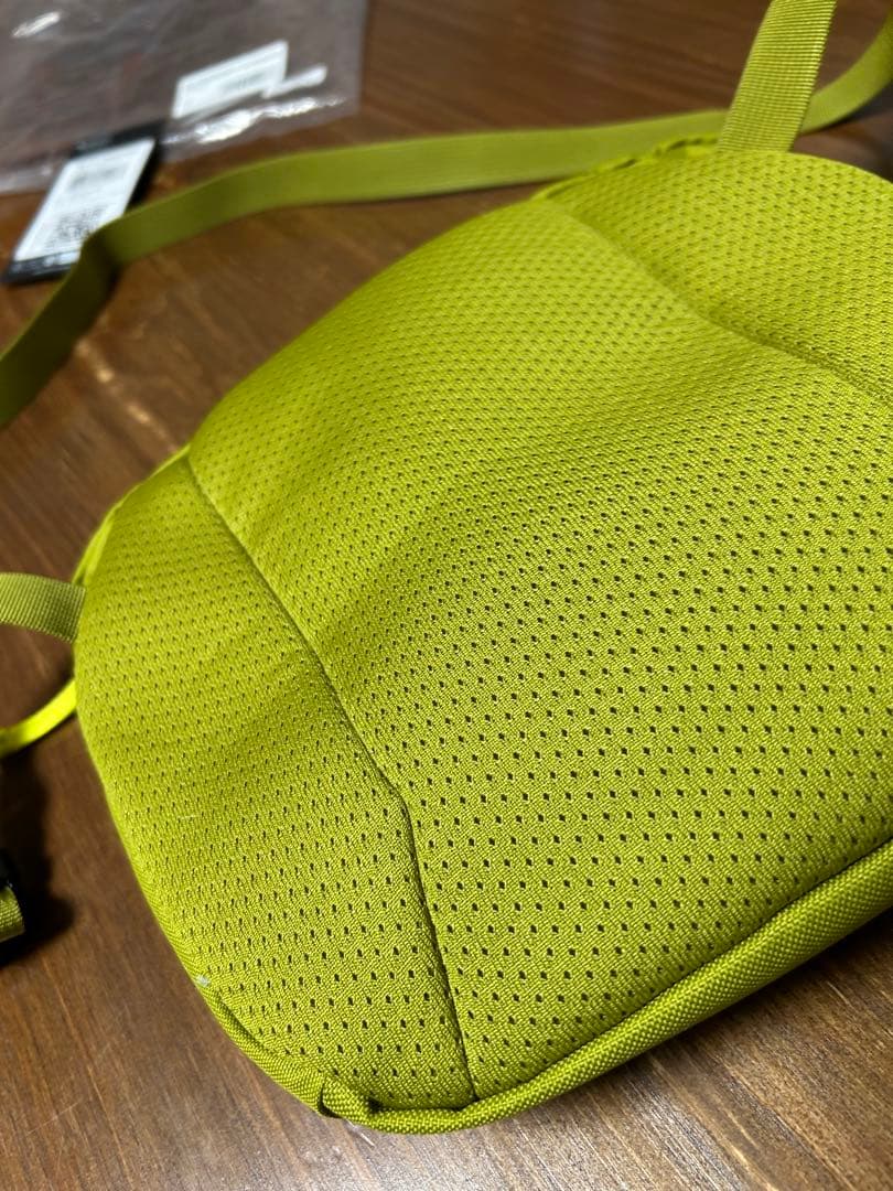 アークテリクス　ショルダーバッグ　マンティス2 グリーン系