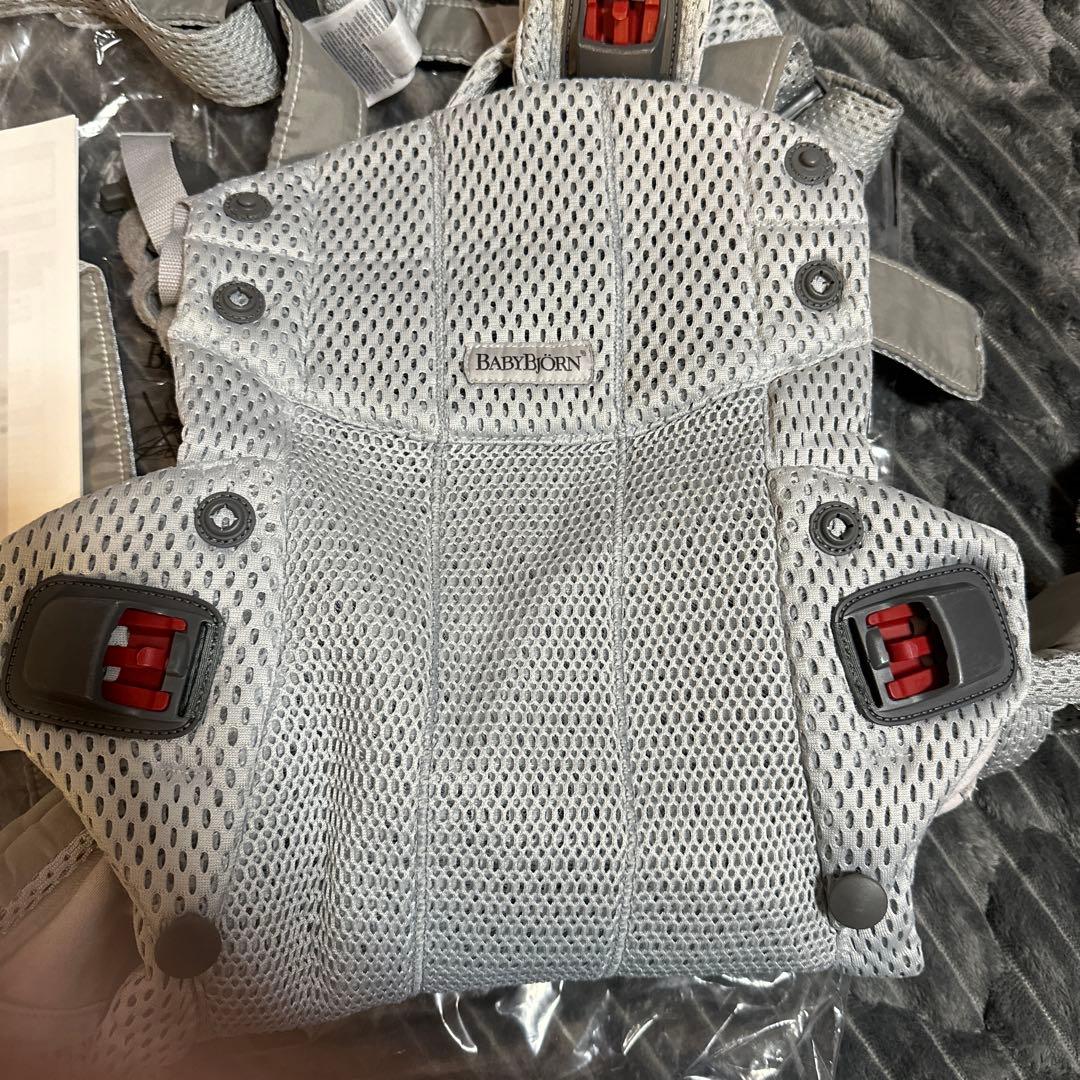 ベビービョルン ハーモニー　シルバー