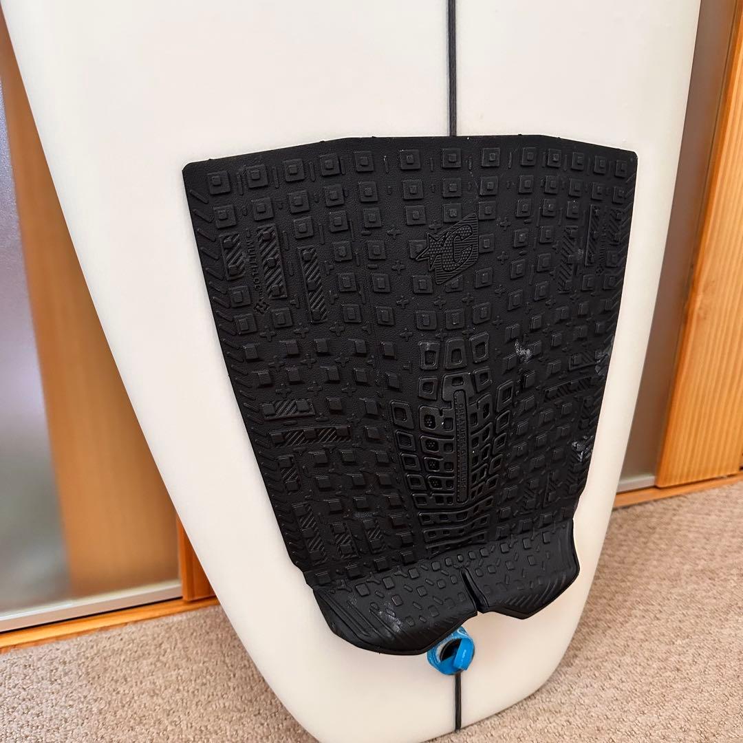 【美品】EPS 6.8 サーフボード FCS2 ハンナファーム HFB P5