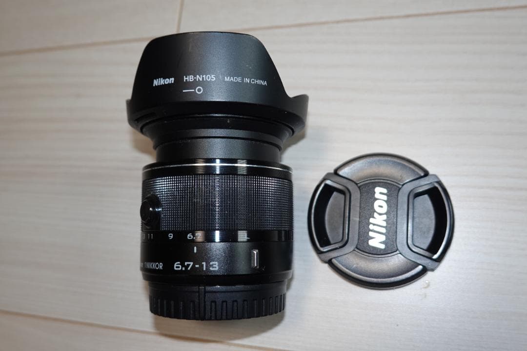 Nikon 1 NIKKOR 6.7-13mm f/3.5-5.6 VRレンズ