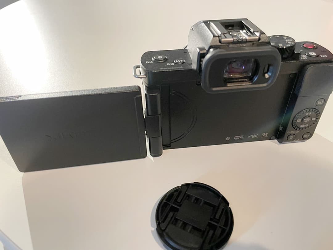 最終値下げ早い者勝ち【美品セット売り】ミラーレス一眼　LUMIX-G100