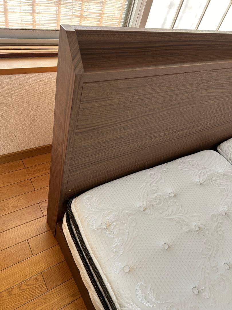 【ニトリ】クイーンベッドフレーム・マットレス 2枚セット