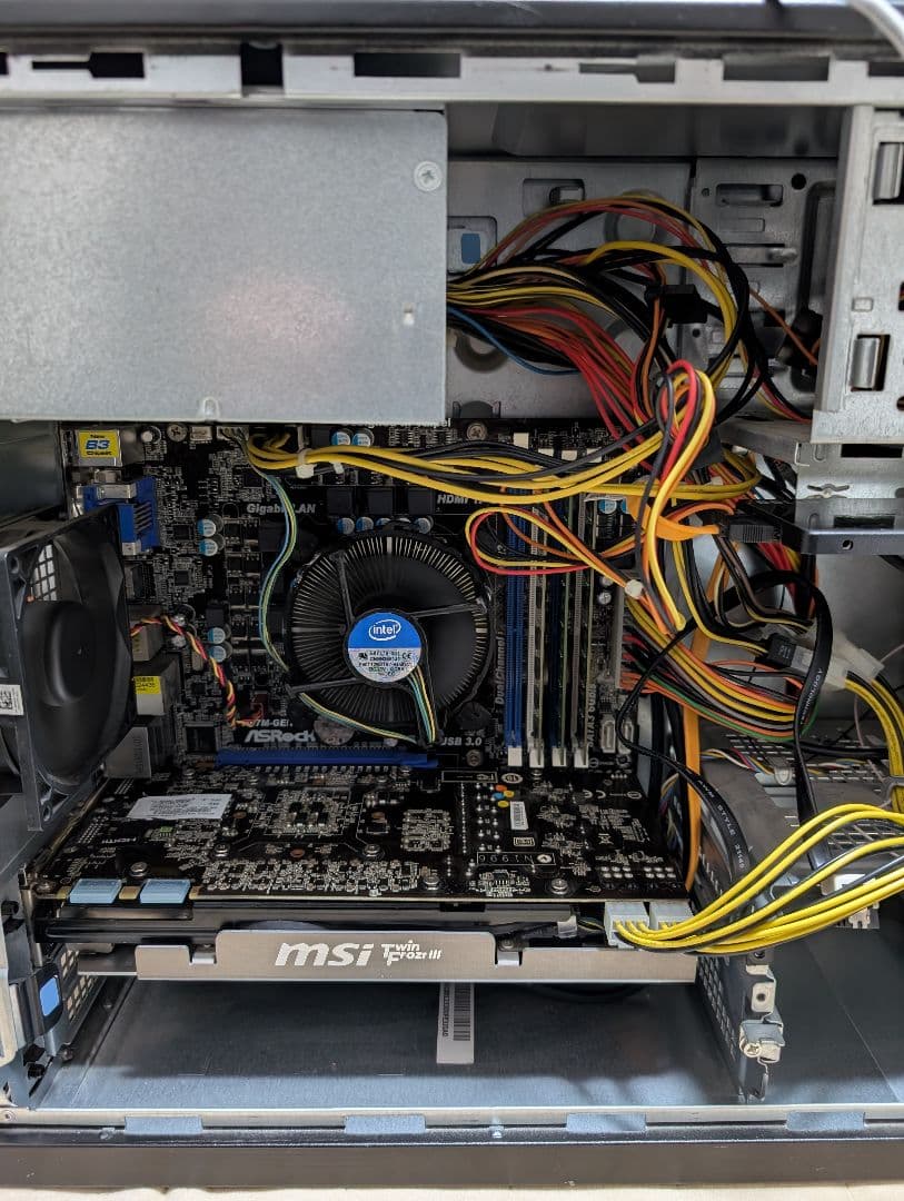 ライトゲーミングパソコン デスクトップパソコン　pc