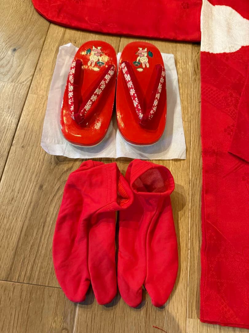 七五三　女の子アンティーク着物、被布、草履、足袋セット