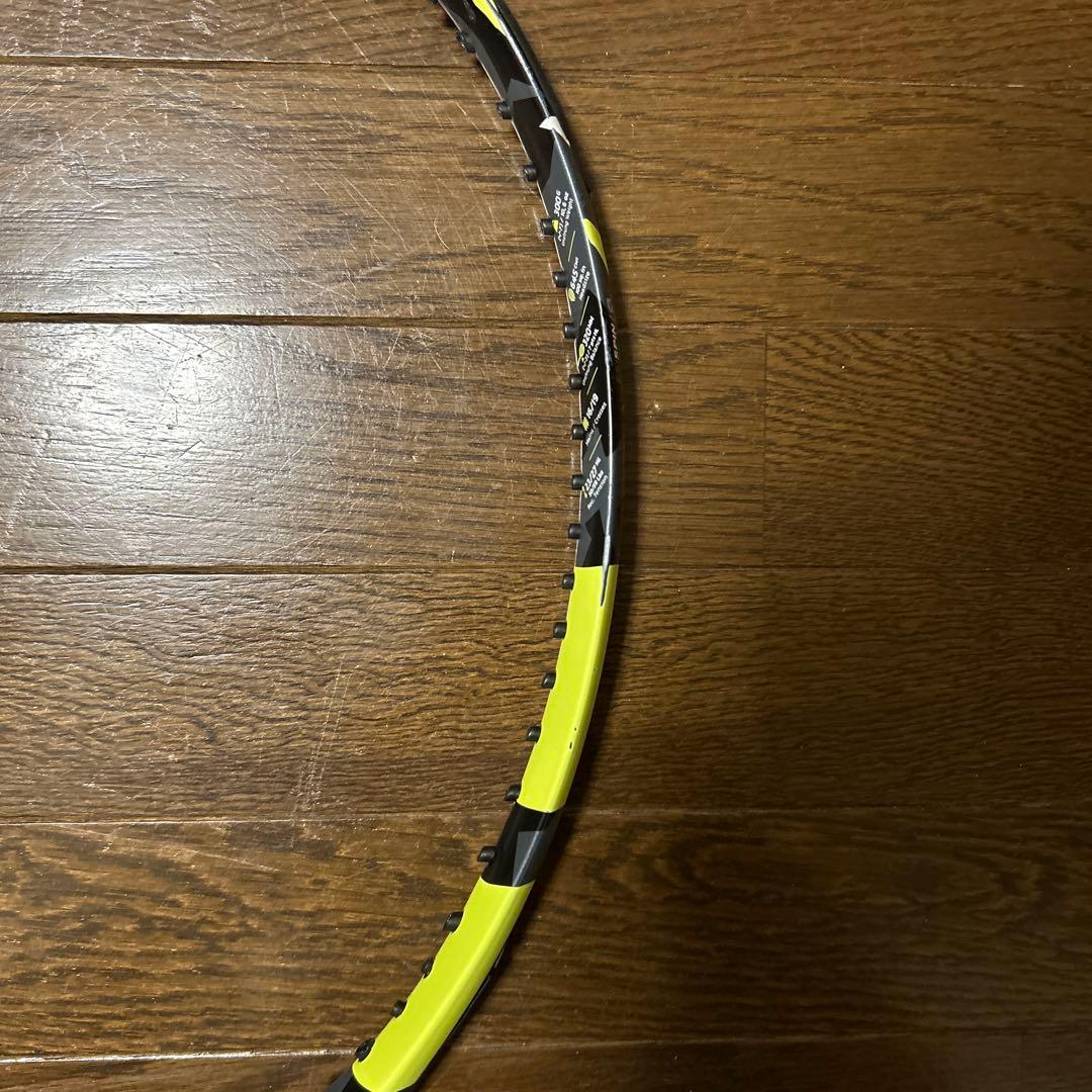 バボラ　ピュアアエロ100